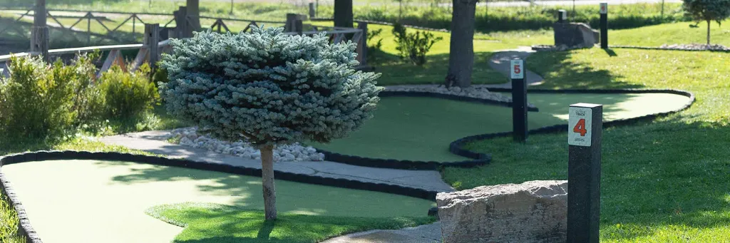Panoramic view of a mini golf hole at Market Sports.